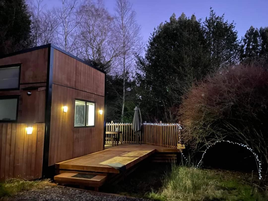 Tiny House In The Bush - A Minute From Town Centre Ruapehu Unique Stays Raetihi Екстер'єр фото