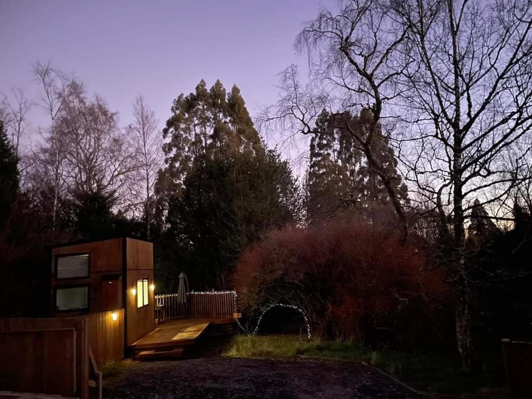 Tiny House In The Bush - A Minute From Town Centre Ruapehu Unique Stays Raetihi Екстер'єр фото
